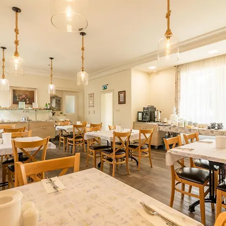 Aquasol Hotel 4*